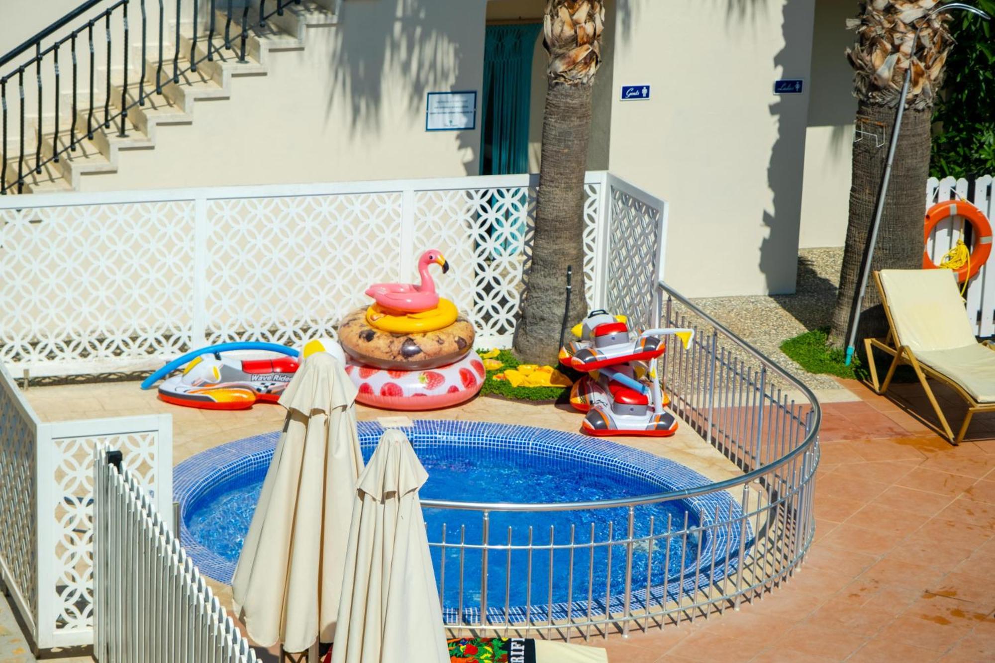 Sea Breeze Hotel And Apartments Oludeniz Ngoại thất bức ảnh