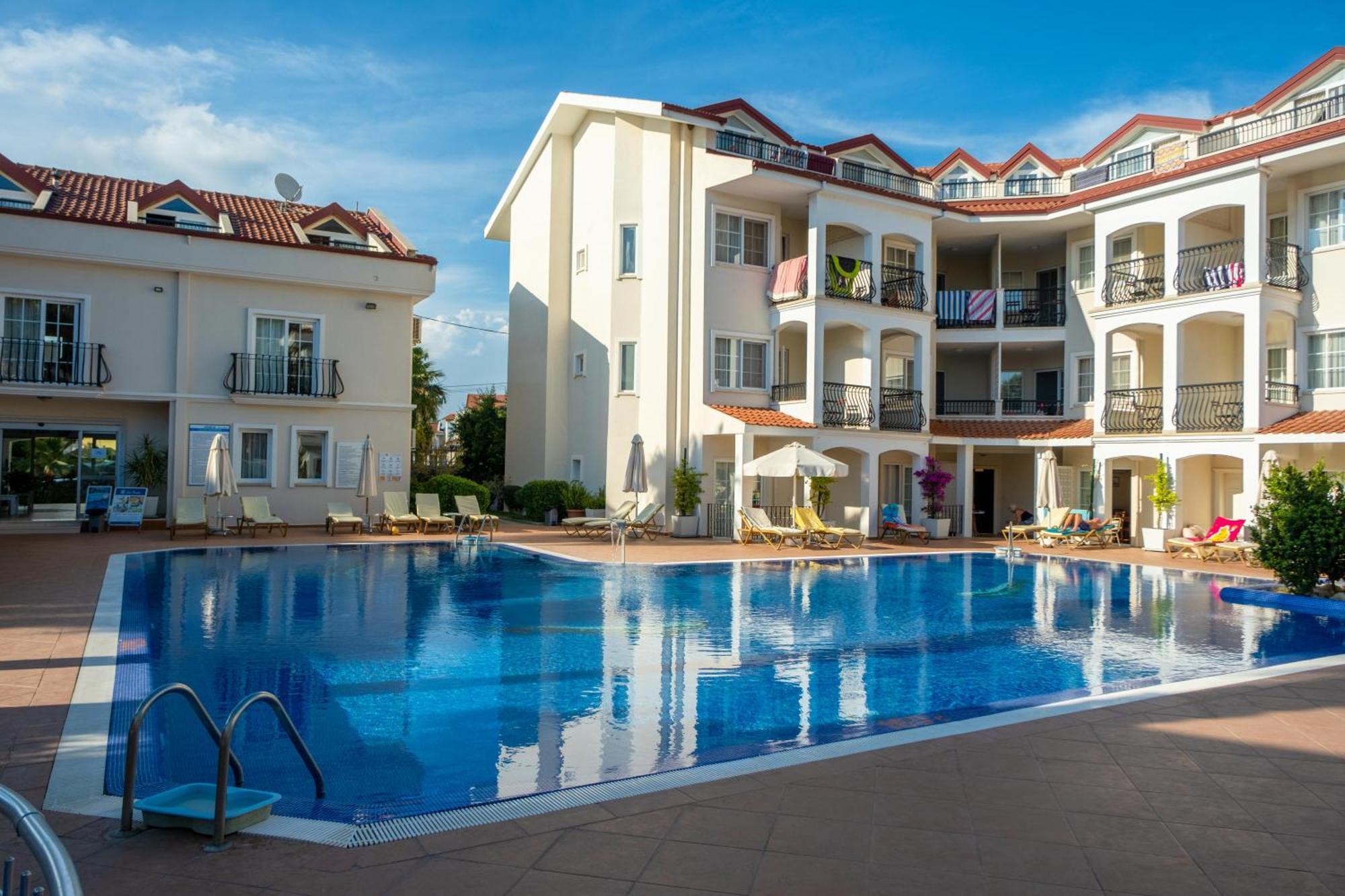 Sea Breeze Hotel And Apartments Oludeniz Ngoại thất bức ảnh
