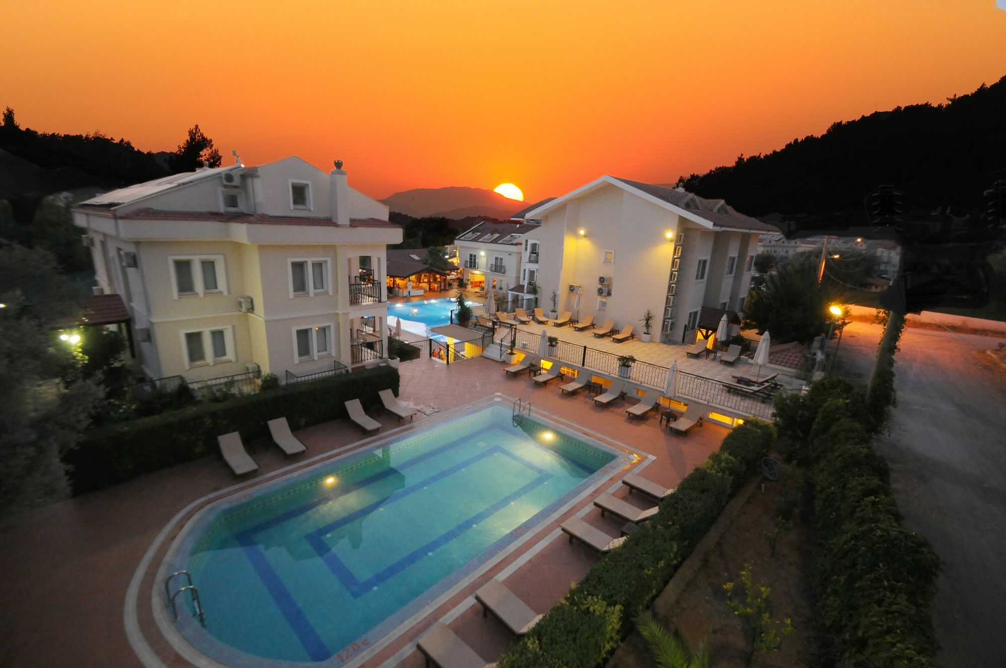 Sea Breeze Hotel And Apartments Oludeniz Ngoại thất bức ảnh